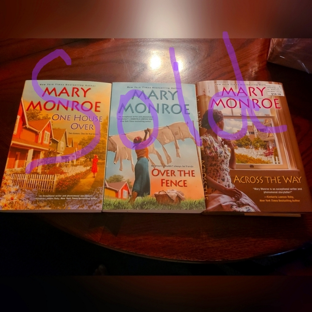Books - Picture 2 of 3